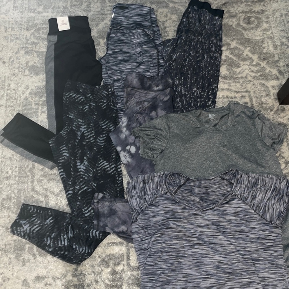 SIZE MEDIUM WORKOUT BUNDLE